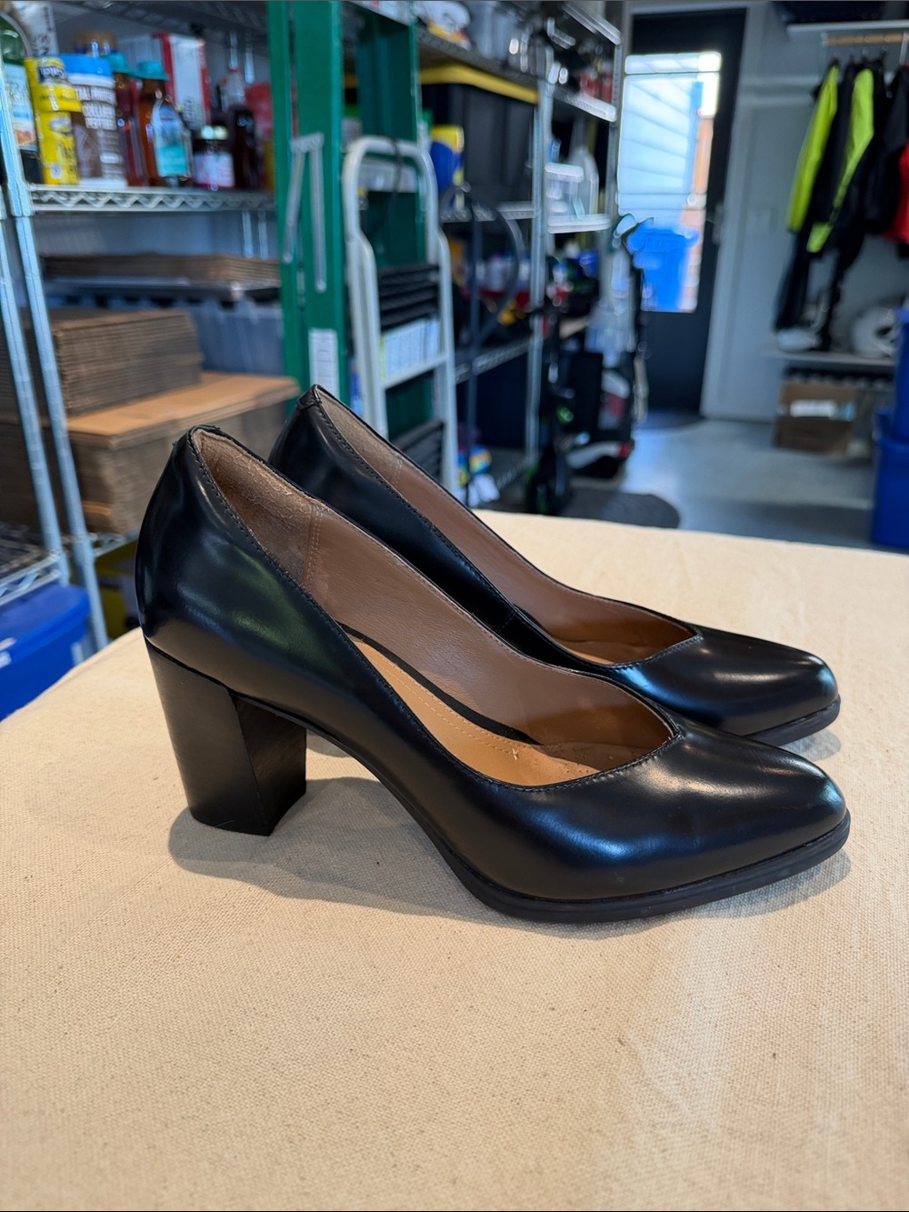 Clarks Black Leather Block Heel Pumps for Women 8M